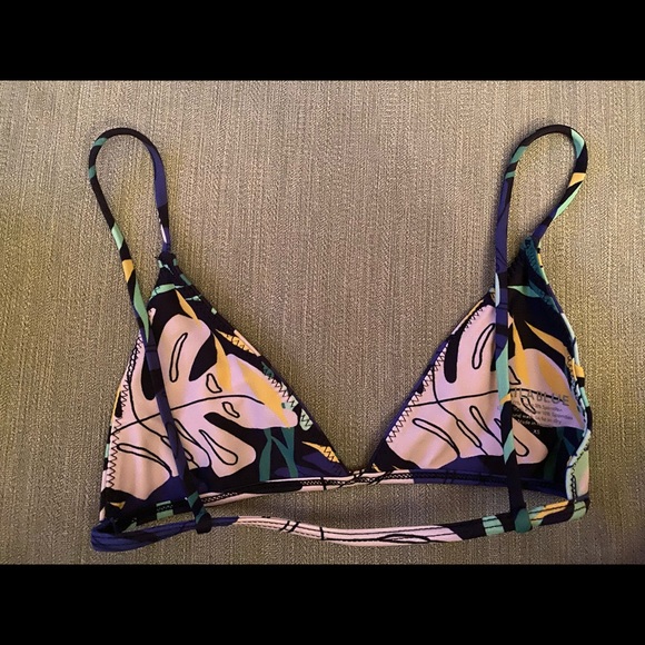 alia blue bathing suit. size-xs - Picture 5 of 6